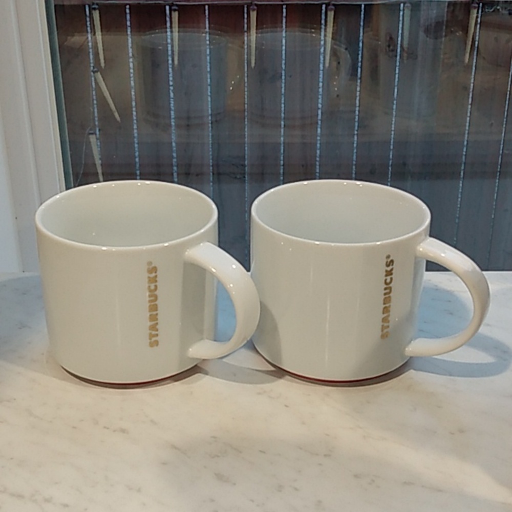Starbucks mug set of 2